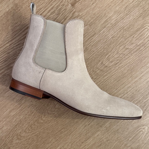 Aldo Other - Men's Beige Suede Chelsea Boots